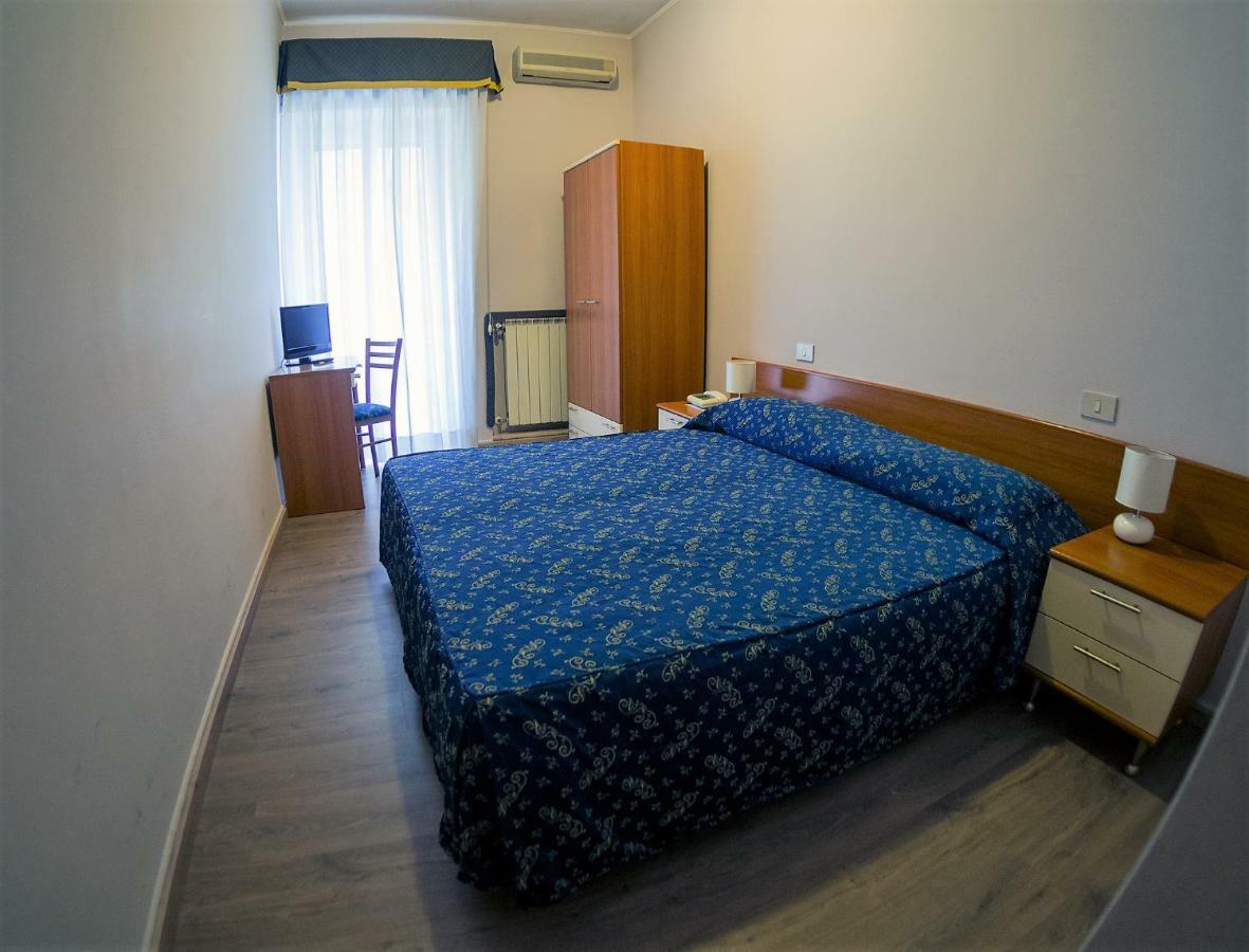 Albergo Dei Leoni Monterotondo  Exterior photo